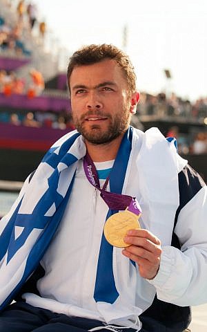 Noam Gershony with the gold medal at London (photo credit: Razi Livnat/courtesy ISAP) Noam Gershony with the gold medal at London (photo credit: Razi Livnat/courtesy ISAP)