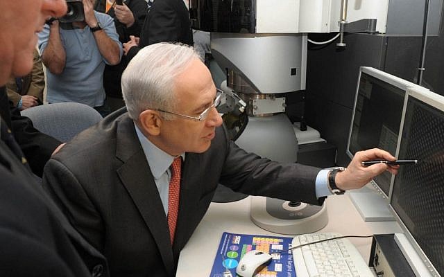 Prime Minister Binyamin Netanyahu on a visit to the Technion earlier this year (Photo credit: Moshe Milner/GPO/FLASH90)