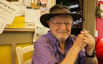 Haim Hefer (1925-2012) (photo credit: Chen Leopold/Flash90)