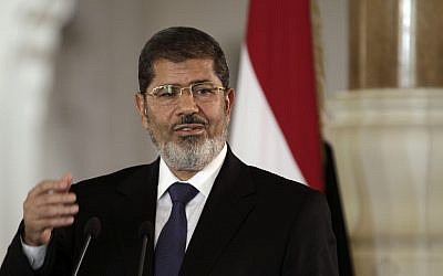 Egyptian President Mohammed Morsi (photo credit: AP/Maya Alleruzzo)
