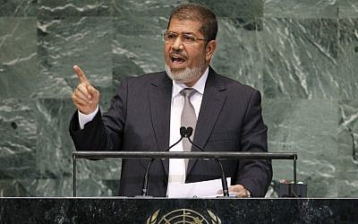 Mohammed Morsi addresses the UN General Assembly, September 26 (photo credit: AP/Jason DeCrow)