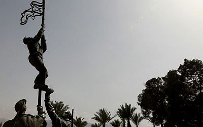 Statue of the Ink Flag raised during the Israeli War of Independence to mark the capture of Eilat (photo credit: Nati Shohat/Flash90)