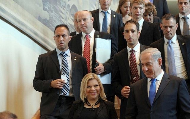 Prime Minister Benjamin Netanyahu and his wife Sara lead the Israeli delegation out of the UN headquarters in New York, NY on Thursday Sept. 27 (photo credit: Avi Ohayon/GPO/Flash90) Prime Minister Benjamin Netanyahu and his wife Sara lead the Israeli delegation out of the UN headquarters in New York, NY on Thursday Sept. 27 (photo credit: Avi Ohayon/GPO/Flash90)