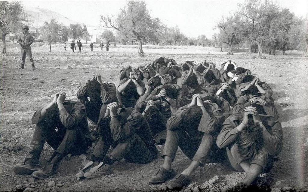 Israeli prisoners of war in Syria (Photo credit: Wiki commons) Israeli prisoners of war in Syria (Photo credit: Wiki commons)