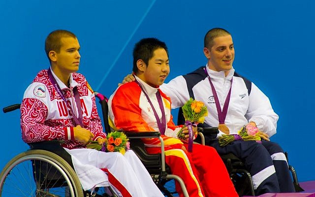 Izhak Mamistvalov won bronze in the 200-meter freestyle at the London Games on Saturday (photo credit: courtesy Razi Livnat/ISAP)
