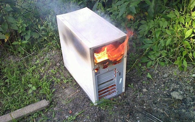 Illustrative photo of a burning CPU (photo credit: CC BY Am-Mo/Flikr) Illustrative photo of a burning CPU (photo credit: CC BY Am-Mo/Flikr)