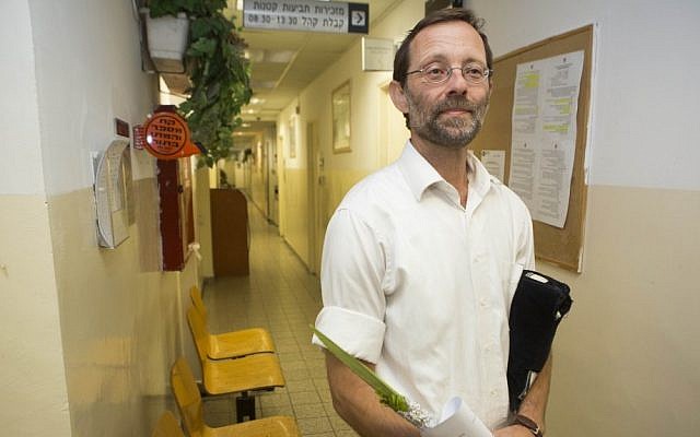 Right wing activist and Likud party member Moshe Feiglin at his court hearing in Jerusalem, October 2, 2012. (Yonatan Sindel/Flash90)
