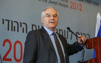 Yair Shamir speaks during a conference of the Jewish People Policy Institute (JPPI) in Jerusalem on October 31, 2012. (photo credit: Oren Nahshon/Flash90) Yair Shamir speaks during a conference of the Jewish People Policy Institute (JPPI) in Jerusalem on October 31, 2012. (photo credit: Oren Nahshon/Flash90)