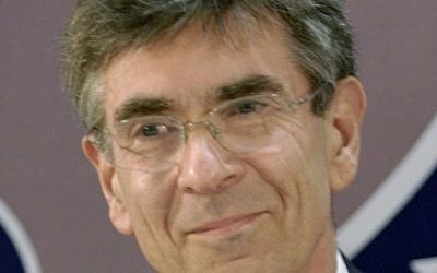 Dr. Robert Lefkowitz, of Duke University Medical Center. Lefkowitz along with American Brian Kobilka won the 2012 Nobel Prize in chemistry for studies of G-protein-coupled receptors (photo credit: AP/Tim Roske)
