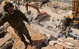 Soldiers practicing a rescue mission in 2004. Is Israel ready for an earthquake? A major exercise on Sunday aims to find out. (photo credit: Flash90)