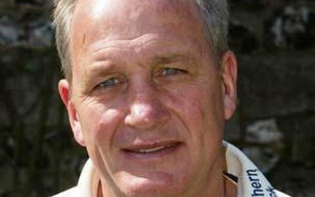 John Emburey (photo credit: Courtesy)