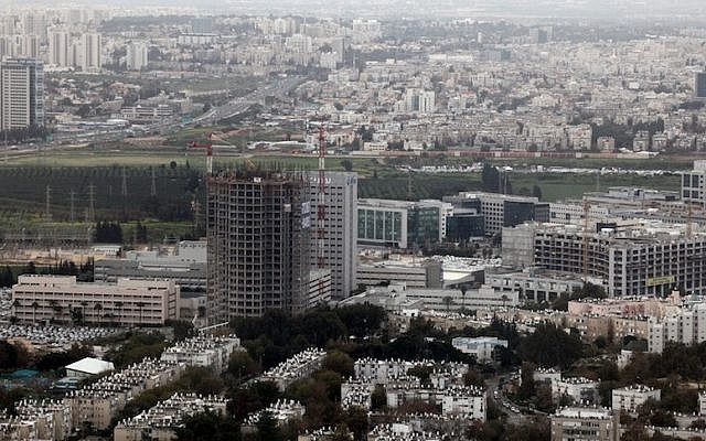 View of Kiryat Atidim, the tech business park of Tel Aviv. (Yossi Zamir/Flash90)