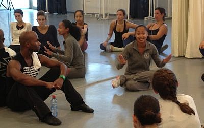 Linda and Glenn Sims share stories about life as a married couple in the dance troupe (photo credit: Jessica Steinberg/Times of Israel) Linda and Glenn Sims share stories about life as a married couple in the dance troupe (photo credit: Jessica Steinberg/Times of Israel)