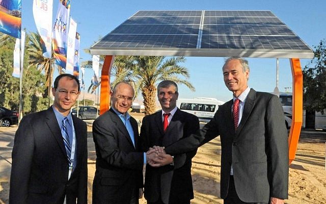 At the opening of the new National Technology and Renewable Energy Center in at Kibbutz Yotvata. Pictured left to right: Avi Feldman, CEO Capital Nature; Dr Uzi Landau, Minister of Energy and Water; Shalom Simhon, Minister of Industry, Trade and Labor; Dr. Stuart Wenham, Suntech’s Chief Technology Officer (Photo credit: Courtesy) At the opening of the new National Technology and Renewable Energy Center in at Kibbutz Yotvata. Pictured left to right: Avi Feldman, CEO Capital Nature; Dr Uzi Landau, Minister of Energy and Water; Shalom Simhon, Minister of Industry, Trade and Labor; Dr. Stuart Wenham, Suntech’s Chief Technology Officer (Photo credit: Courtesy)