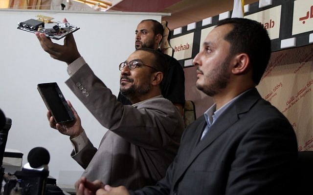 Interior ministry spokesman for the Hamas-run government, Ihab al-Ghussein, speaks during a press conference about the arrest of alleged spies for Israel responsible for the deaths of scores of the Islamist movement's fighters, in Gaza City on September 23, 2010 (Wissam Nassar/Flash90)