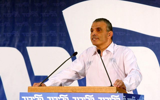 Likud member and outgoing Minister Moshe Kahlon speaks at a Likud convention in Tel Aviv. October 29, 2012. (photo credit: Roni Schutzer/FLASH90) Likud member and outgoing Minister Moshe Kahlon speaks at a Likud convention in Tel Aviv. October 29, 2012. (photo credit: Roni Schutzer/FLASH90)