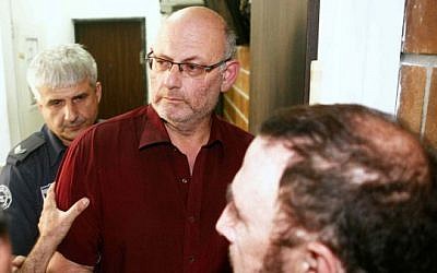 Shimon Cooper at the Kfar Saba Magistrates Court in November 2012 (Yehoshua Yosef/Flash90)