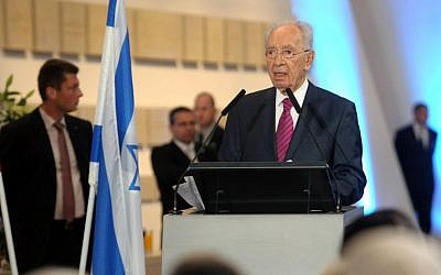 Shimon Peres speaks at the opening of the Jewish Museum and Tolerance Center in Moscow, Russia. November 08, 2012. Photo credit: Mark Neyman/GPO/Flash90)