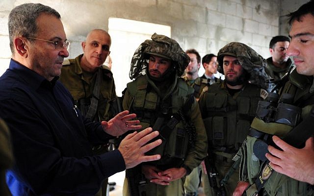 Ehud Barak meets with reserve soldiers along the Gaza-Israel border, November 20, 2012 (photo credit: Ariel Hermoni/Flash90)