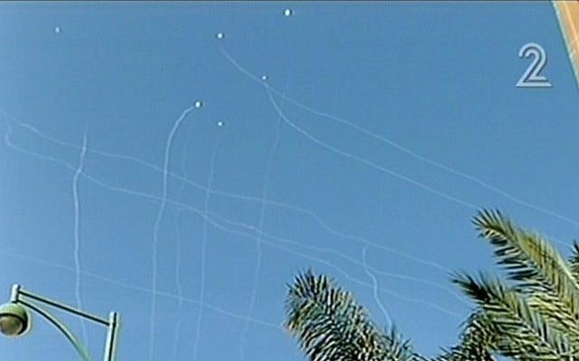 Iron Dome intercepting missiles over Be'ersheba (Screenshot/ Channel 2) Iron Dome intercepting missiles over Be'ersheba (Screenshot/ Channel 2)