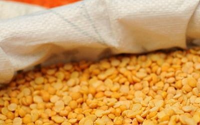 Lentils in the sack at Machane Yehuda (photo credit: Sophie Gordon/Flash 90)
