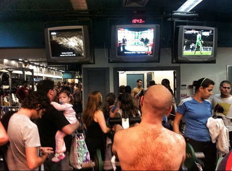 "Fitness room or public shelter?" (photo credit: Eran Pappo/Instagram)