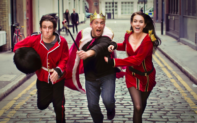 Tom, Pini and Carla on the streets of London (Courtesy Ynet)