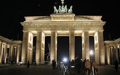 Berlin's Brandenburg Gate will host a menorah lighting ceremony next week. ((Photo credit: CC BY/Claudius_XIV via Flickr.com)