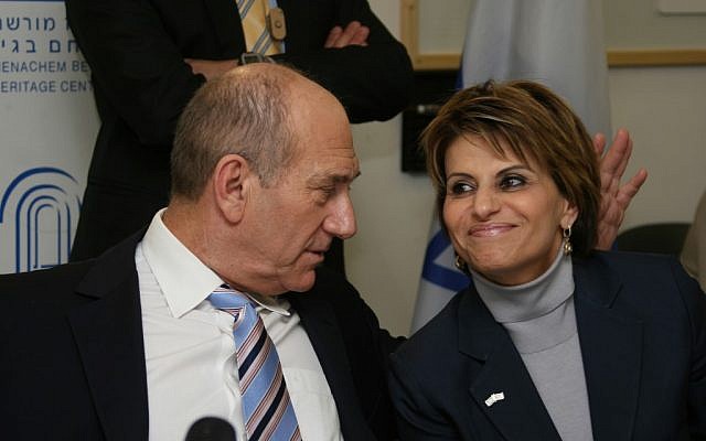 Prime minister Ehud Olmert with Dalia Itzik in 2008 (Photo credit: Anna Kaplan/ Flash90)