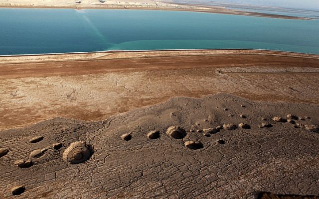Aerial view of sinkholes on the Dead Sea shoreline, September 30, 2010. (Yuval Nadel/Flash90)