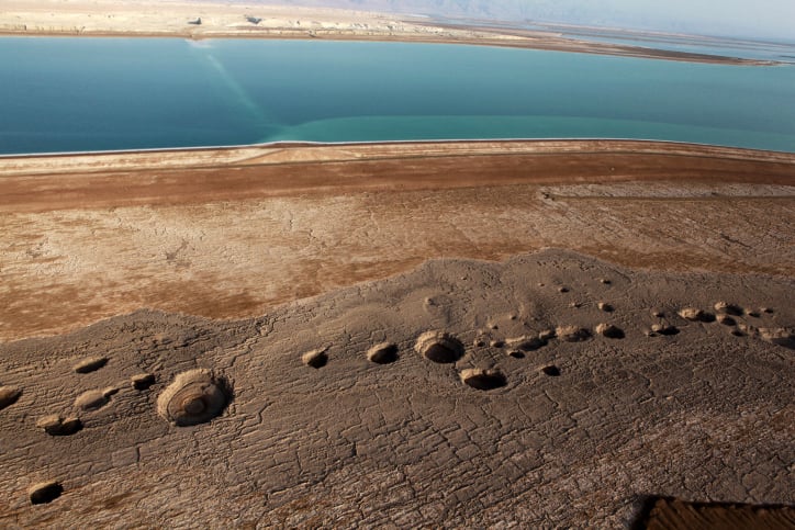 Aerial view of sinkholes on the Dead Sea shoreline, September 30, 2010 (photo credit:Yuval Nadel/Flash90) Aerial view of sinkholes on the Dead Sea shoreline, September 30, 2010 (photo credit:Yuval Nadel/Flash90)