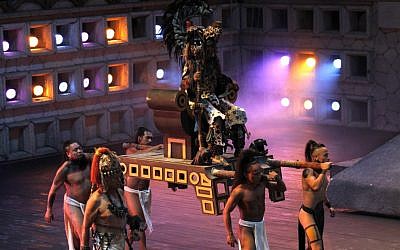 Mayan dancers perform at the Xcaret Eco Theme Park on the outskirts of Playa del Carmen, Mexico, Wednesday, Dec. 19, 2012. (photo credit: Israel Leal/AP)