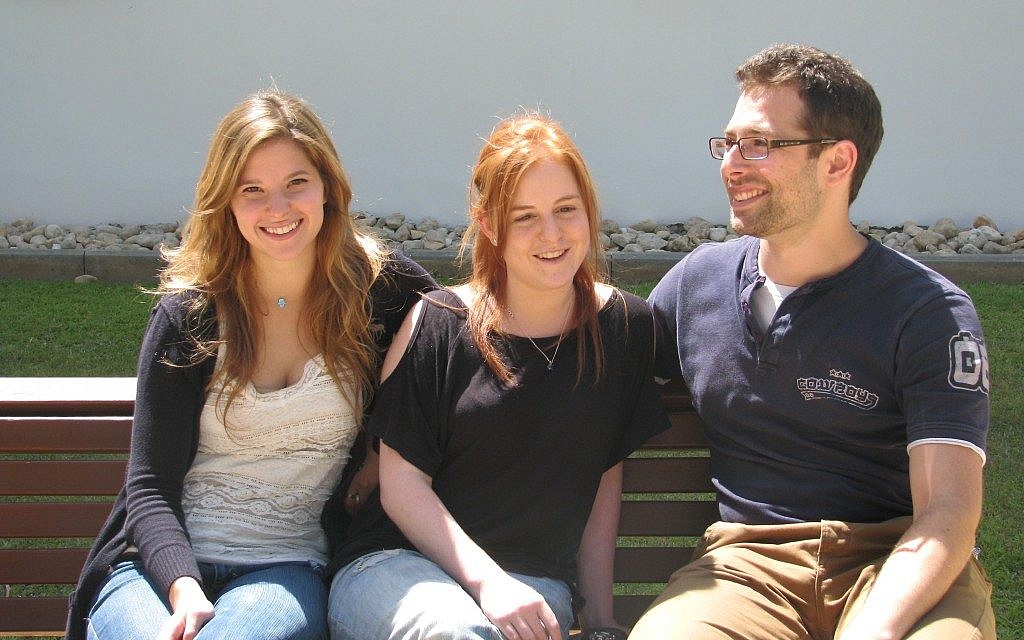 Yarden Ran, Texas, USA;  Megan Berlin, Johannesburg, South Africa; Tal Wolgroch, London, UK – all studying MA in Psychology