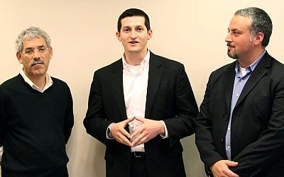 (L. to R.) Todd Dollinger, CEO and Chairman, The Trendlines Group, Ilya Budik, CEO of NeuroQuest, and Jonathan Zucker, President of InterTech Group, announce the investment round in NeuroQuest by a group led by the InterTech Group (Photo credit: Courtesy)
