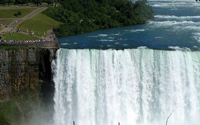 Niagara Falls. (photo credit: CC BY ilkerender, Flickr)
