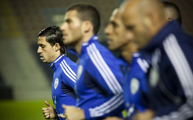 The Israeli national soccer team training in Jerusalem before a match against Belarus, on November 13, 2012. (photo credit: Yonatan Sindel/Flash90) The Israeli national soccer team training in Jerusalem before a match against Belarus, on November 13, 2012. (photo credit: Yonatan Sindel/Flash90)