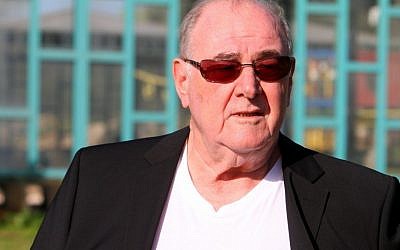 Former finance minister Abraham Hirschson leaves Hermon Prison on Wednesday morning, January 16, 2012 (photo credit: Flash90)