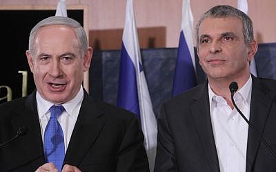 Prime Minister Benjamin Netanyahu at a press conference with Moshe Kahlon in January 2013 (photo credit: Miriam Alster/Flash90)