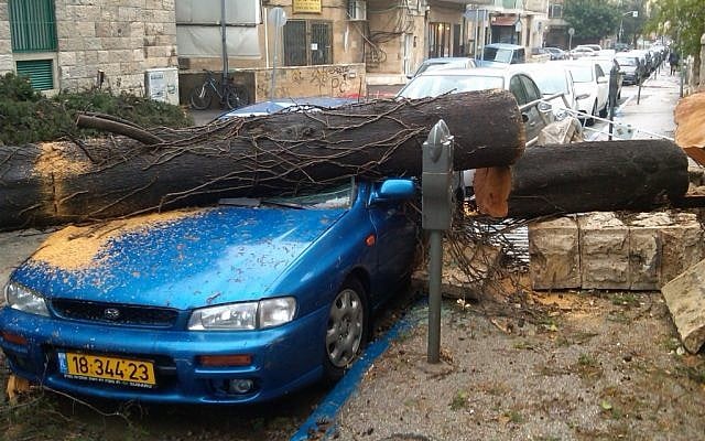 Nahlaot, Jerusalem, Monday (photo credit: Ilan Ben Zion/Times of Israel)