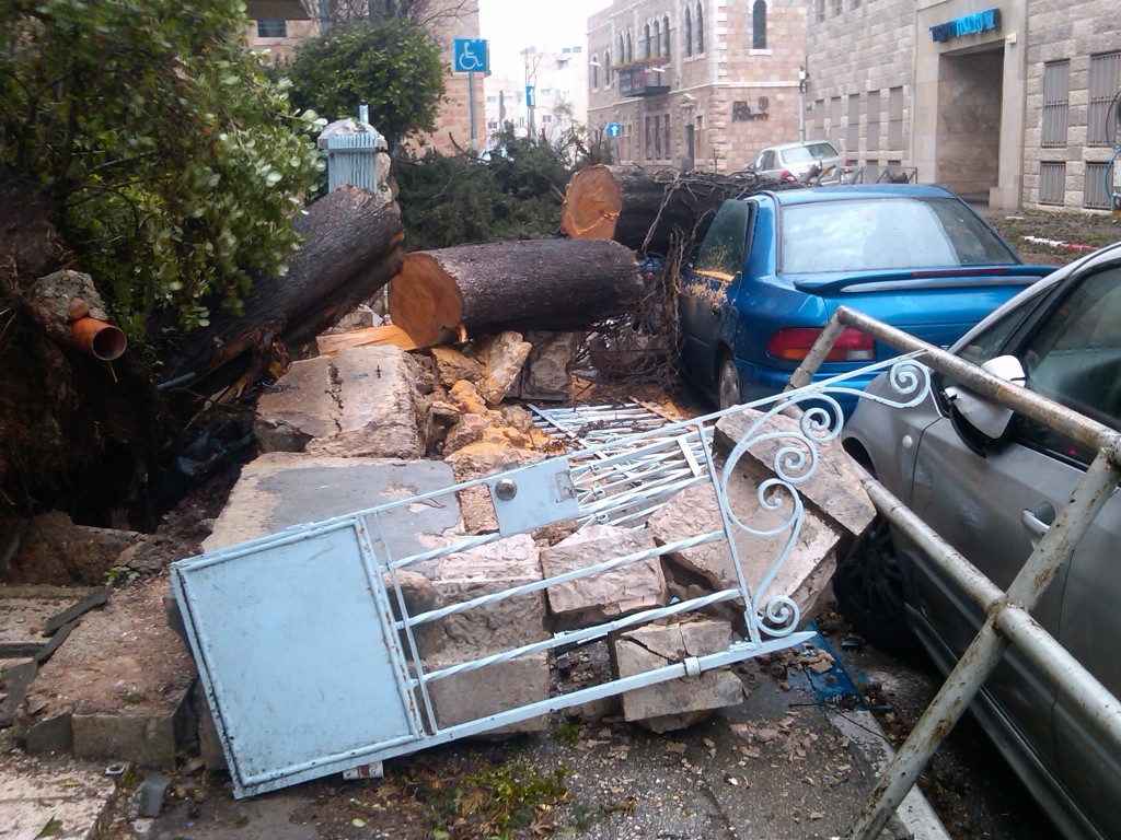 Nahlaot, Jerusalem, Monday (photo credit: Ilan Ben Zion/Times of Israel)