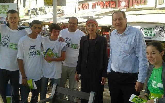 Shuli Moalem (third from right) with Tel Aviv Mayor Ron Huldai and Jewish Home supporters (photo credit: Shuli Moalem/Facebook) Shuli Moalem (third from right) with Tel Aviv Mayor Ron Huldai and Jewish Home supporters (photo credit: Shuli Moalem/Facebook)
