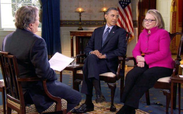 US President Barack Obama, center, and Secretary of State Hillary Clinton speak with ”60 Minutes” correspondent Steve Kroft, left, at the White House on Friday (photo credit: AP/CBS)