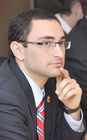 Stephan Miller (photo credit: Michael Kandel)