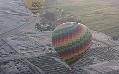 Illustrative photo of hot air balloons over Luxor, Egypt (photo credit: CC BY OsvaldoROVE/Flickr)