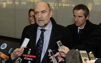 Herman Nackaerts, Deputy Director General of the International Atomic Energy Agency, IAEA, talks to media after his arrival from Iran at Vienna's Schwechat airport, Austria, Thursday, Feb. 14, 2013 (photo credit: AP/Ronald Zak)