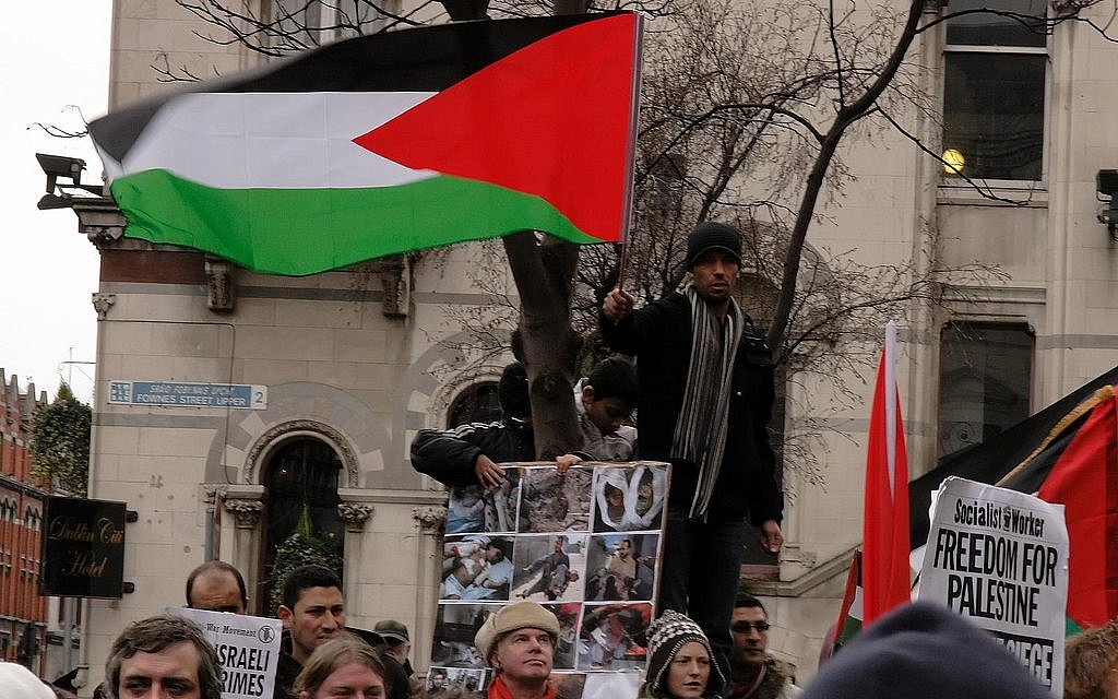 Demonstrators in Dublin protest Israeli military operations in Gaza in early 2009. (CC BY/albertw via Flickr.com) Demonstrators in Dublin protest Israeli military operations in Gaza in early 2009. (CC BY/albertw via Flickr.com)