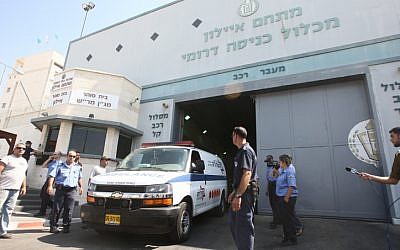 An ambulance exits the Ayalon Prison in Ramle. (Yossi Aloni/Flash90)