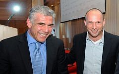 Yesh Atid leader Yair Lapid (L) and Jewish Home party head Naftali Bennett at a conference in Ramat Gan, December 17, 2012 (photo credit: Yossi Zeliger/Flash90)
