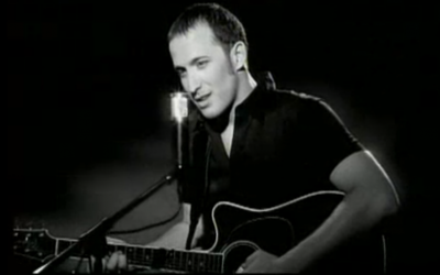 Israeli singer Rami Feinstein worked at a US mall to finance his musical ambitions. (YouTube via JTA) Israeli singer Rami Feinstein worked at a US mall to finance his musical ambitions. (YouTube via JTA)