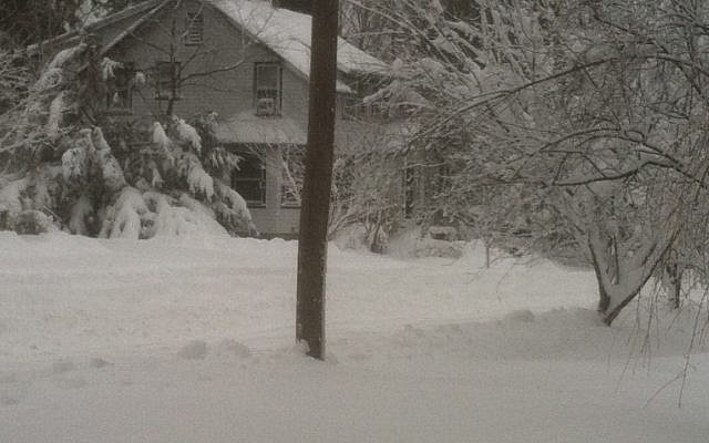 Snow blankets the ground on the East Side of Providence, Rhode Island on Saturday, February 9, 2013. (photo credit: Francine Helfner) Snow blankets the ground on the East Side of Providence, Rhode Island on Saturday, February 9, 2013. (photo credit: Francine Helfner)
